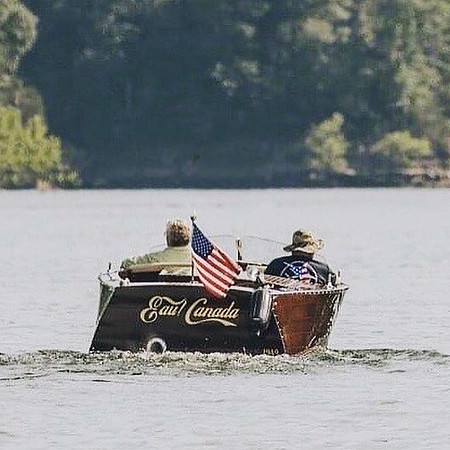 Summer boat ride on Lake Cumberland
